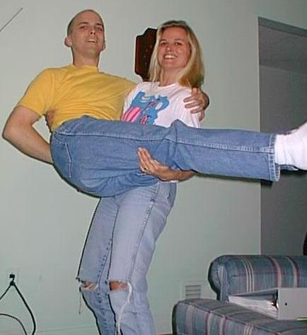 Mary lifting Brett in Nov 99
