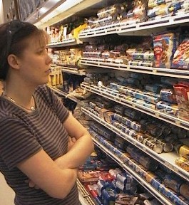 Bethany shopping for cookie dough