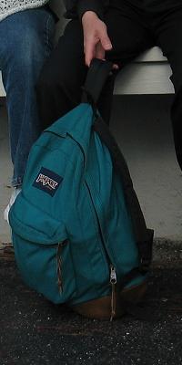 00